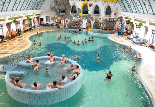 SLOVENSKO - Velký Meder - termální lázně - hotel 3 - 2026!