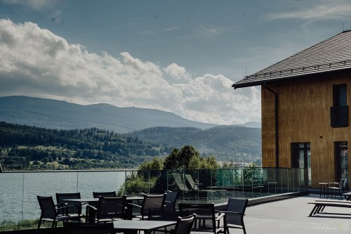 Lake Hill Resort & Spa