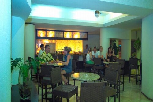 AQUAMARINA BEACH CANCÚN 4