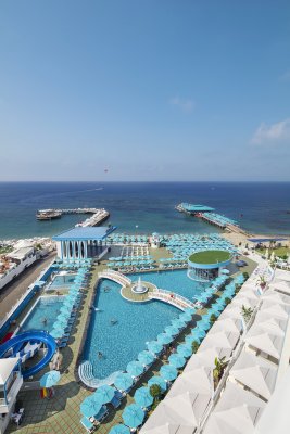 Granada Luxury Beach