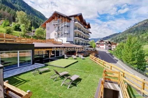 Hotel Active Alm Moena SKI