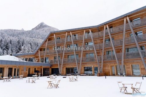 Hotel Au Charmant Petit Lac SKI