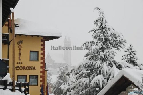 Hotel Corona SKI