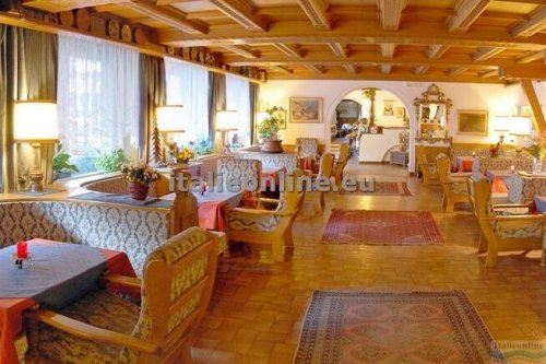 Hotel Dolomiti SKI