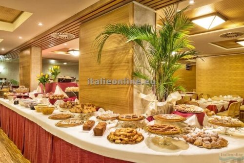 Hotel Regina e Fassa SKI