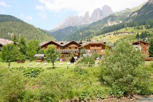 Hotel Sella Ronda & Dependance Serenella SKI