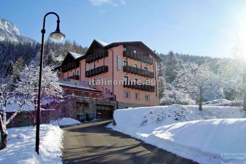 Park Hotel Bellevue SKI