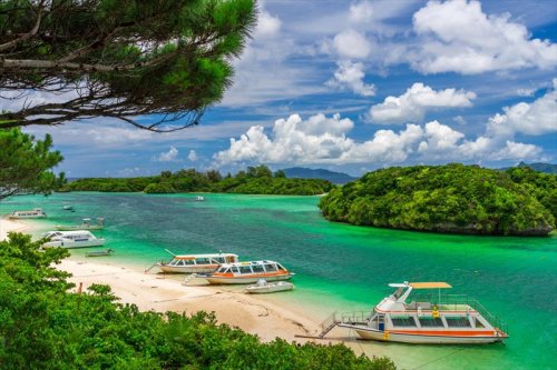 Japonsko - Tropický Ostrov Okinawa A Malý Okruh Japonskem