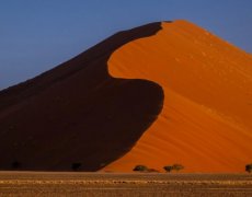 NAMIBIE - labyrint pouště a ráj barev