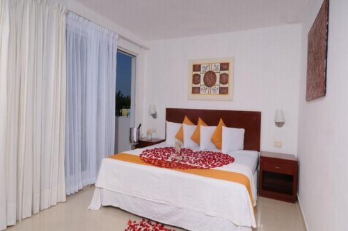 HOTEL DOS PLAYAS FARANDA CANCUN 3