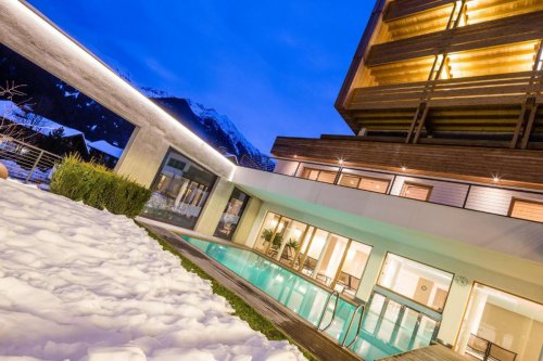 Hotel Valserhof & Guesthouse Abis
