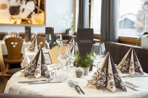 Hotel Alpenfrieden
