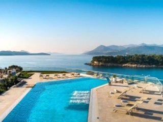 Valamar Argosy Hotel