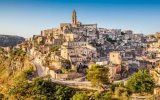 Apulie a Kalábrie - s možností výletu na Stromboli, Apulie a skalní město Matera Apulie a skalní město Matera