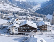 5denní zájezd s dopravou a polopenzí v ceně – hotel Alpenfrieden