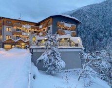 Hotel Ariston SKI