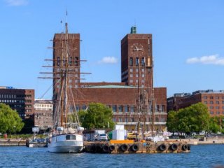 JARO V NORSKU - sváteční Oslo, zelené fjordy a Bergen JARO V NORSKU - sváteční Oslo, zelené fjordy a Bergen
