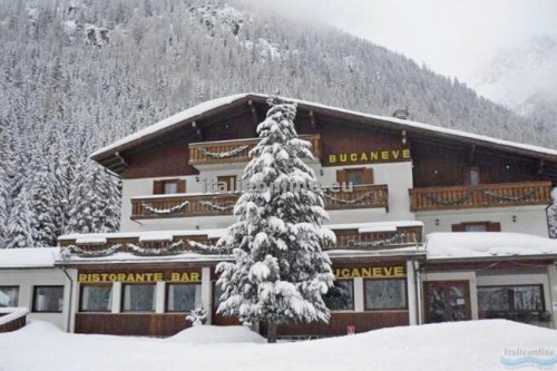 Hotel Bucaneve SKI