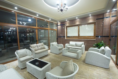 Riverside Garden Resort