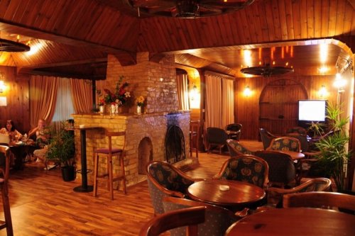 Riverside Garden Resort
