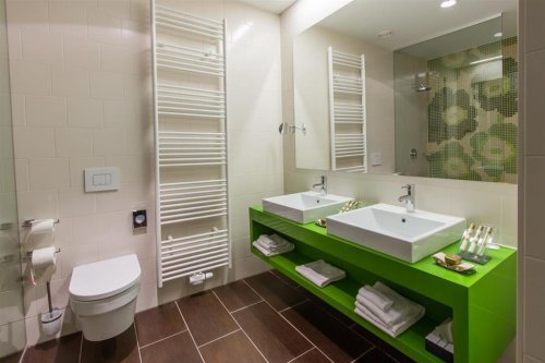 Wellness pobyt s dopravou, polopenzí a ochutnávkou na farmě v ceně v hotelu Rimski/Zdraviliški Dvor
