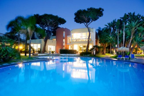 Hotel La Reginella s bazénem