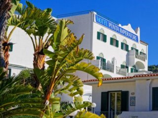 Hotel Punta Imperatore s bazénem Hotel Punta Imperatore s bazénem