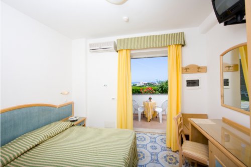 Hotel Tramonto d Oro s bazénem