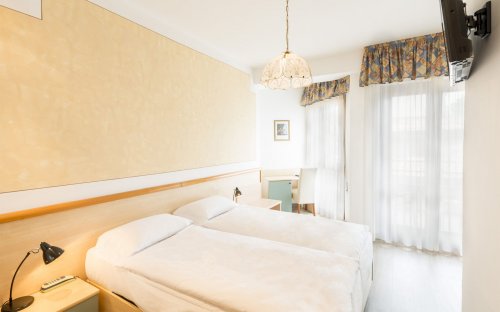 Hotel Garda Bellevue