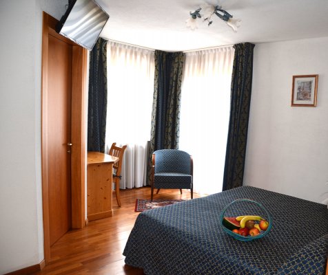 Hotel Corona
