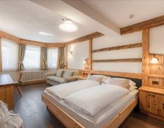 Hotel René - Pozza di Fassa