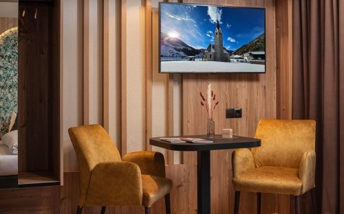 Hotel Martinshof S - St. Johann - Valle Aurina