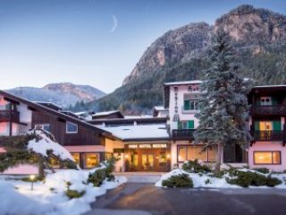 Park Hotel Regina delle Dolomiti Park Hotel Regina delle Dolomiti