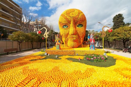Monte Carlo a festival citrusů v Mentonu
