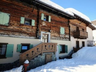 Apartmánový dům Neve Apartmánový dům Neve