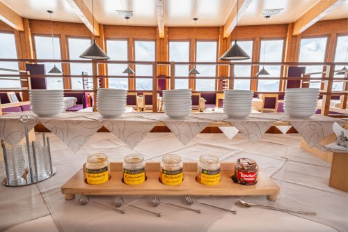 Hotel Glacier Grawand SKI OPENING