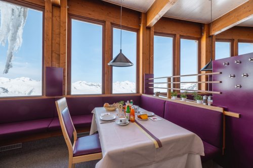 Glacier Hotel Grawand - SKIMAX