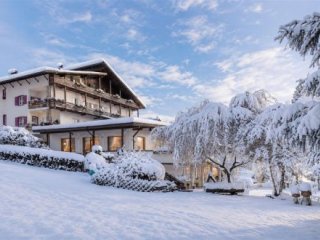 5denní zájezd s dopravou, polopenzí a skipasem v ceně – hotel Latemar 5denní zájezd s dopravou, polopenzí a skipasem v ceně – hotel Latemar