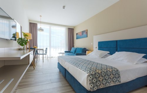 Romana Beach Resort