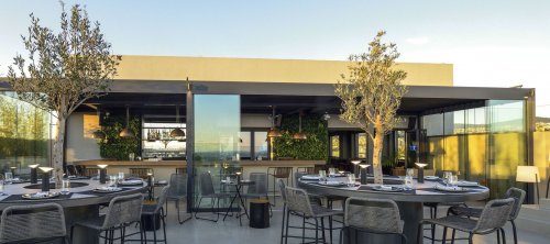 ONOMA Hotel