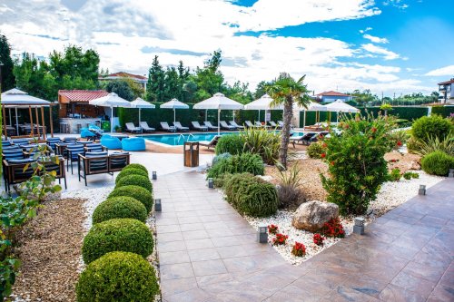 Lagaria Hotel