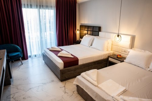 Lagaria Hotel