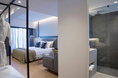 Hotel The Alex