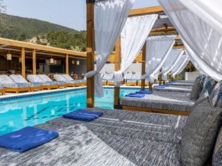 Skiathos Thalassa - Theros Skiathos Thalassa - Theros