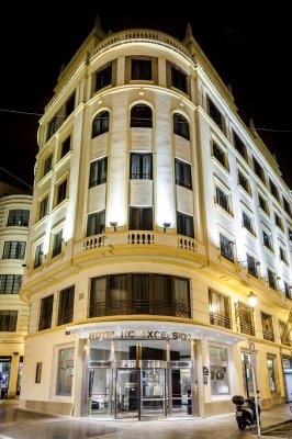 Hotel Catalonia Excelsior