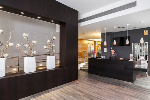 Hotel Catalonia Excelsior