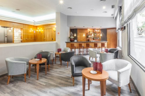 Hotel Catalonia Excelsior