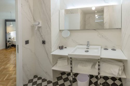 SH Ingles Boutique Hotel
