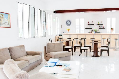 Diakonis Hotel