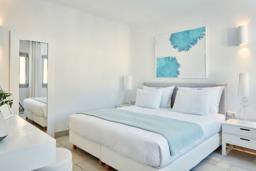 Hotel Aqua Blue